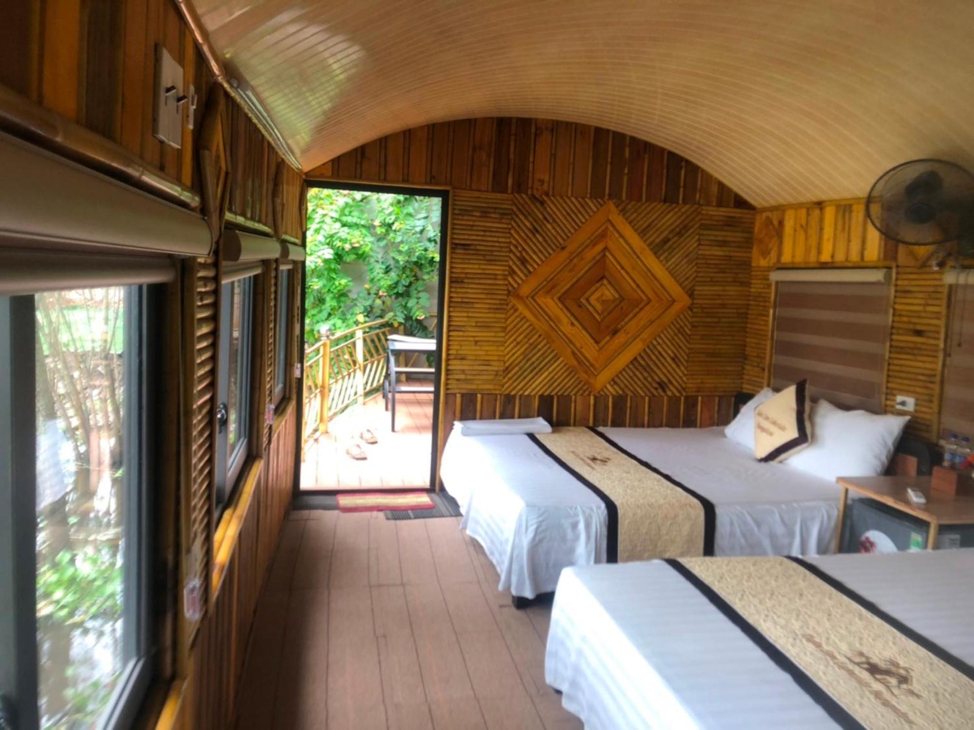 Xuan Son Lakeside Bungalow ニンビン エクステリア 写真