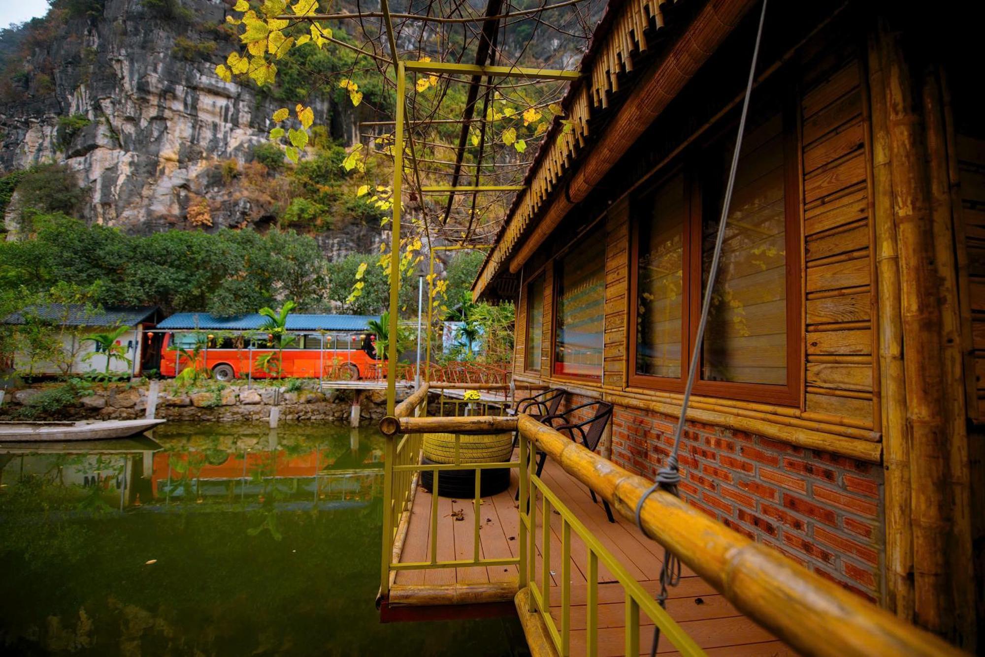 Xuan Son Lakeside Bungalow ニンビン エクステリア 写真