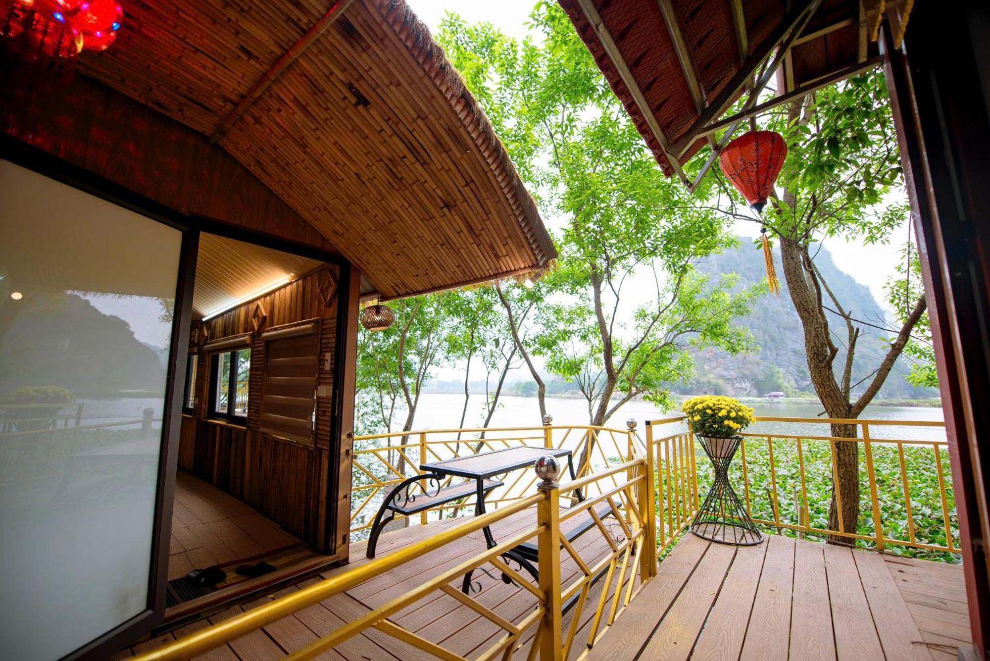 Xuan Son Lakeside Bungalow ニンビン エクステリア 写真