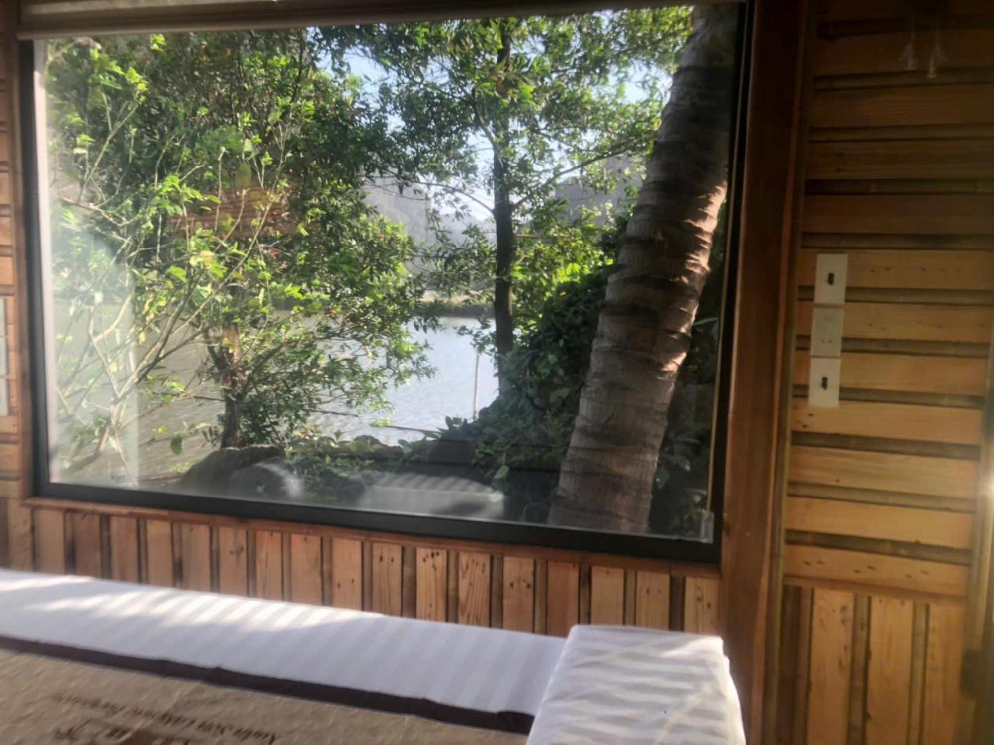 Xuan Son Lakeside Bungalow ニンビン エクステリア 写真