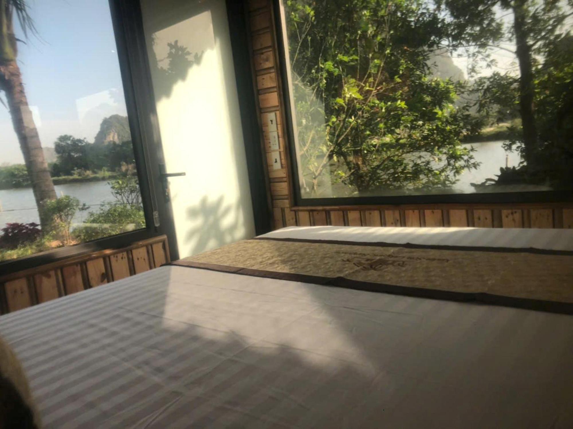 Xuan Son Lakeside Bungalow ニンビン エクステリア 写真