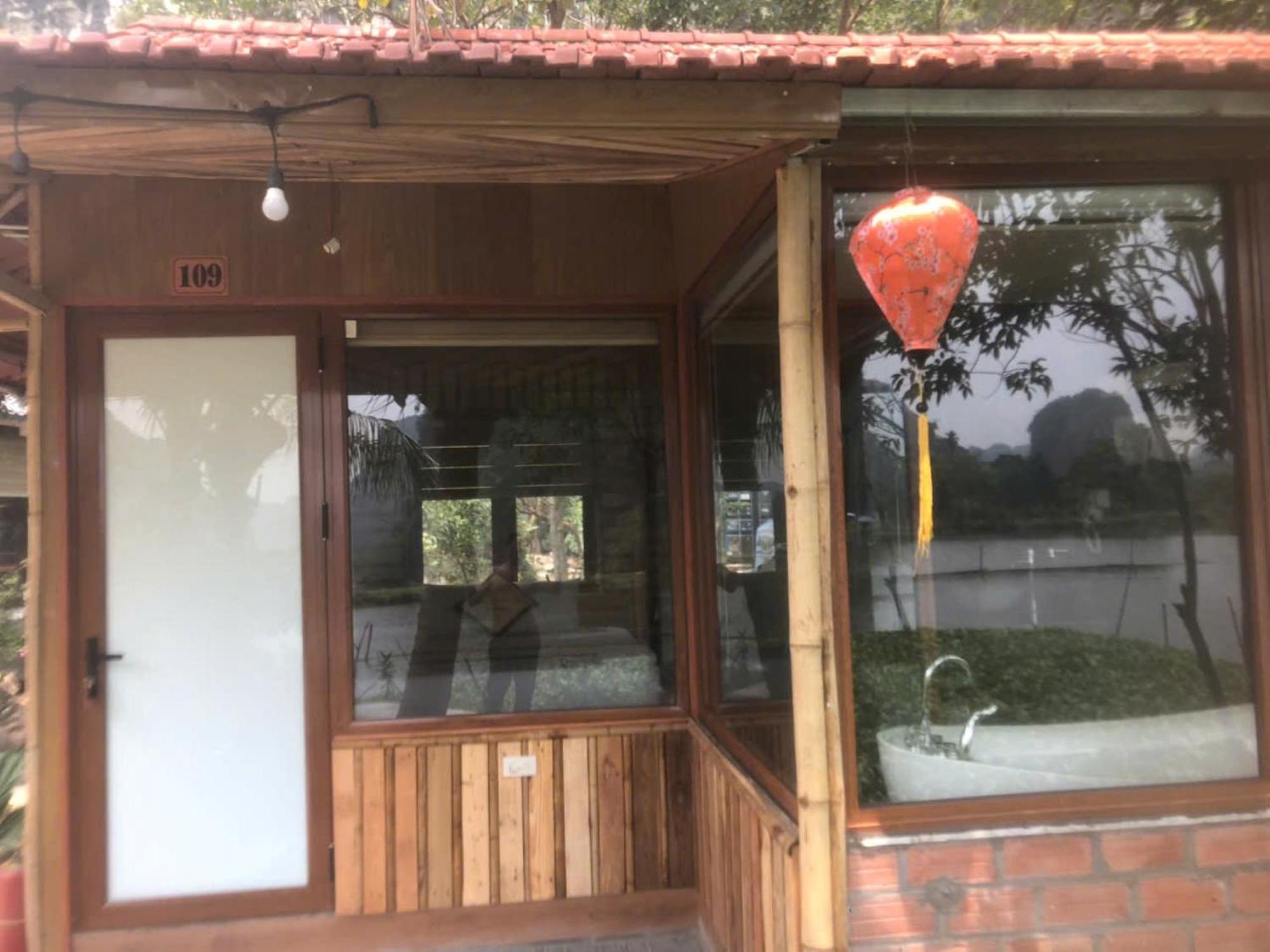 Xuan Son Lakeside Bungalow ニンビン エクステリア 写真