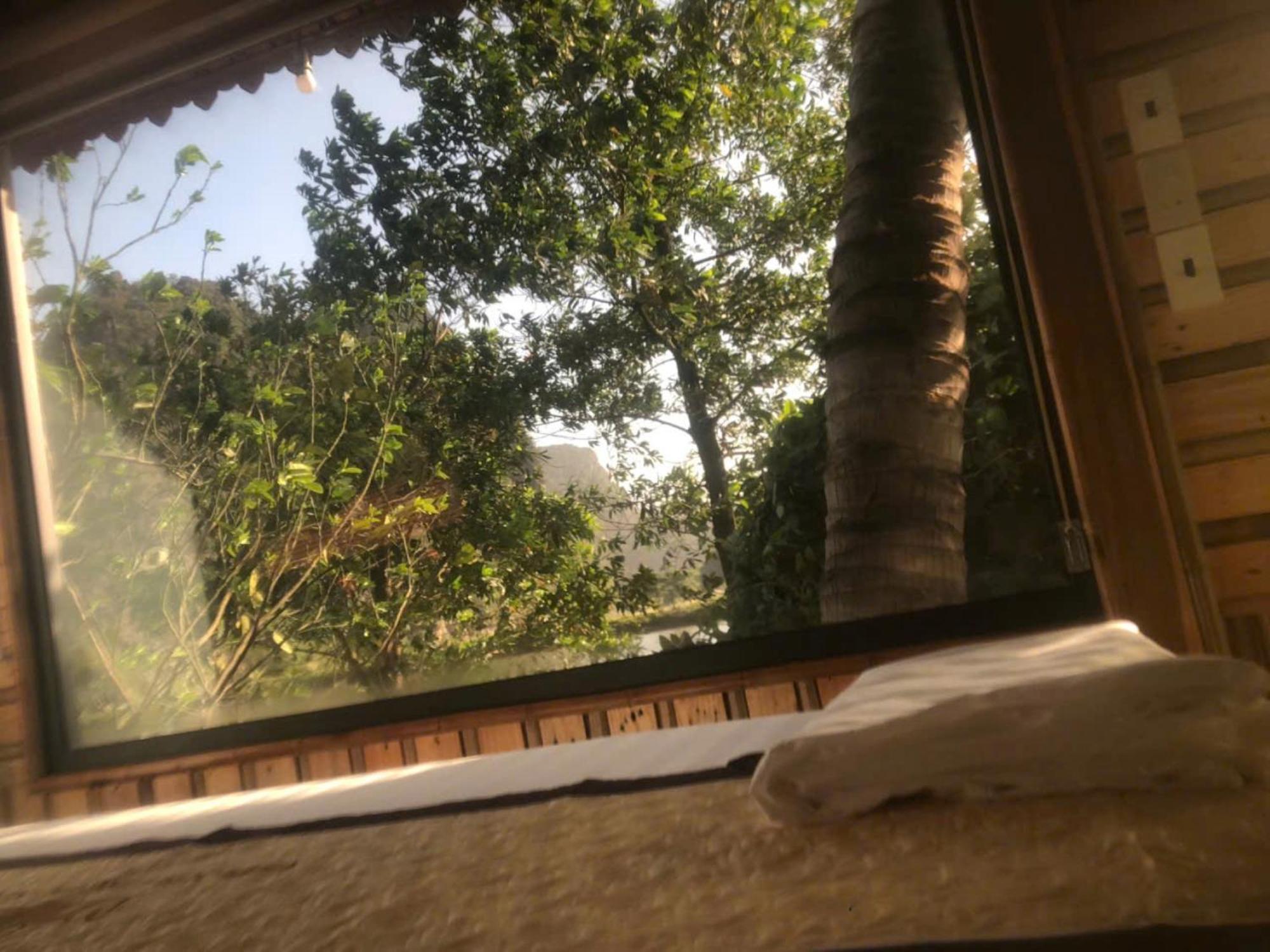 Xuan Son Lakeside Bungalow ニンビン エクステリア 写真